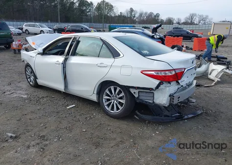 2015 Toyota Camry Hybrid Xle from USA, damaged, VIN 4T1BD1FK8FU169790